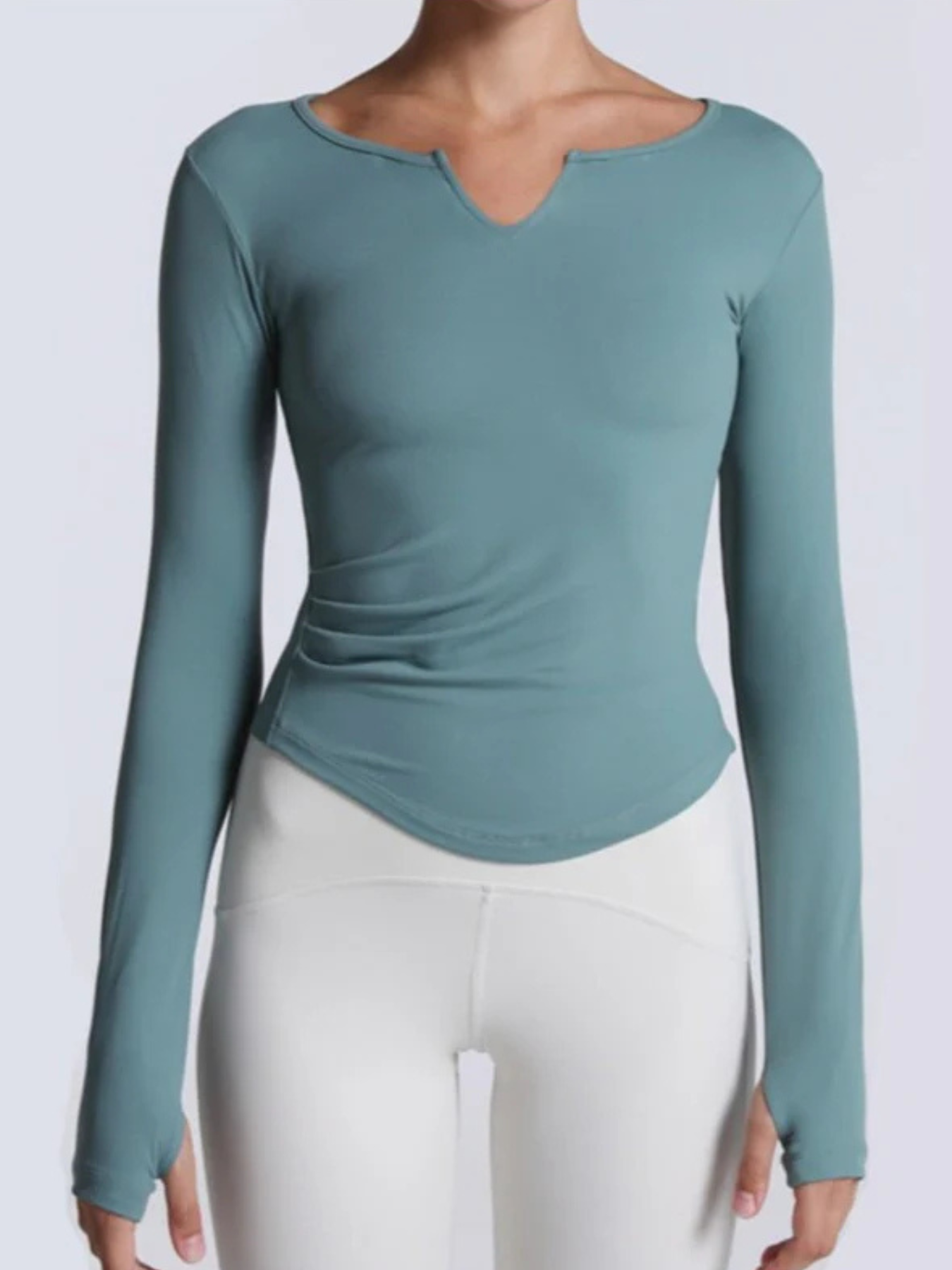Blusa Manga Cumprida Gola V Move Act